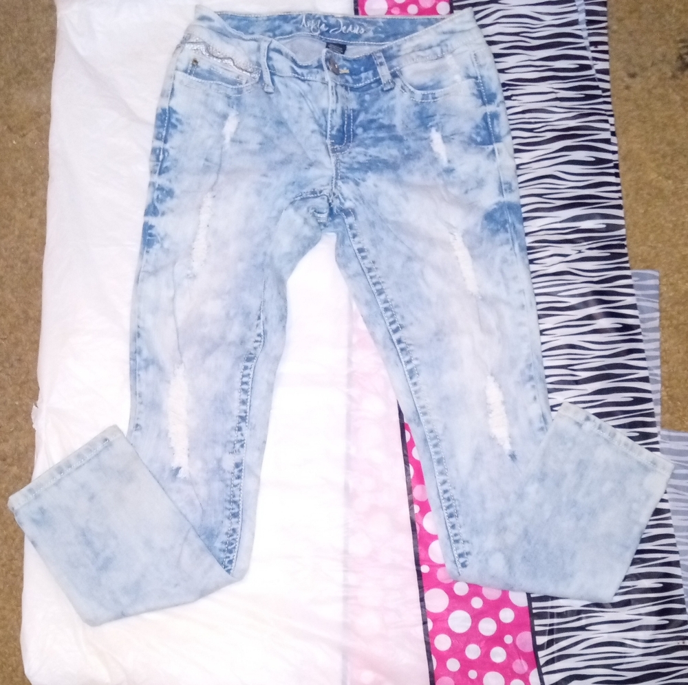 Aryia Jeans